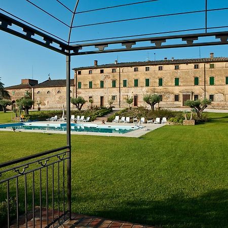Tenuta Di Petriolo Pensionat Torrita di Siena Exteriör bild