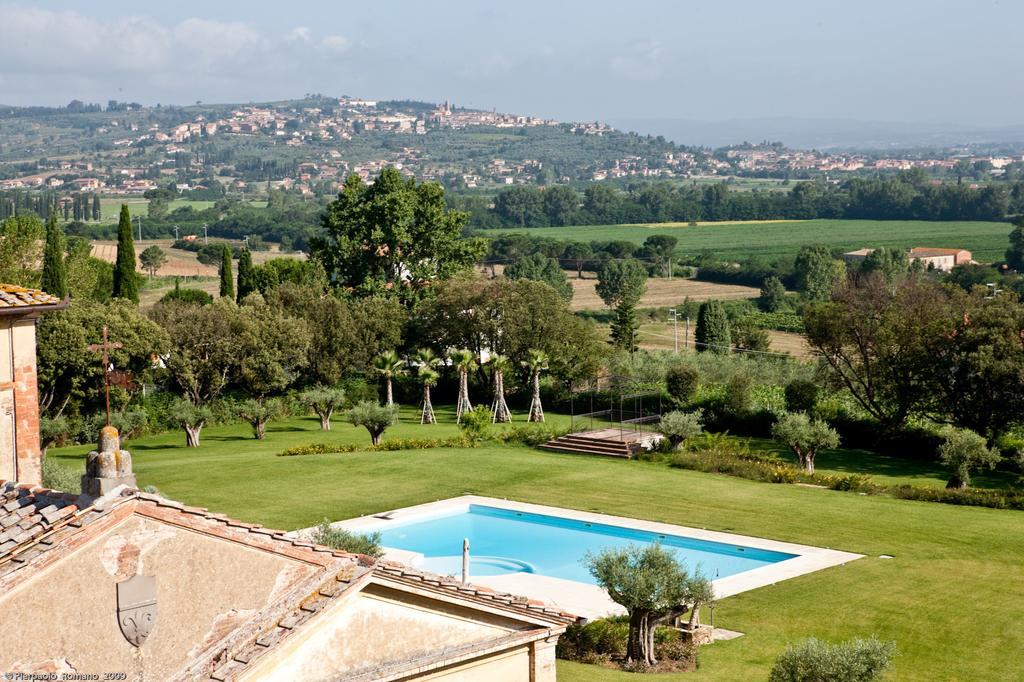 Tenuta Di Petriolo Pensionat Torrita di Siena Exteriör bild
