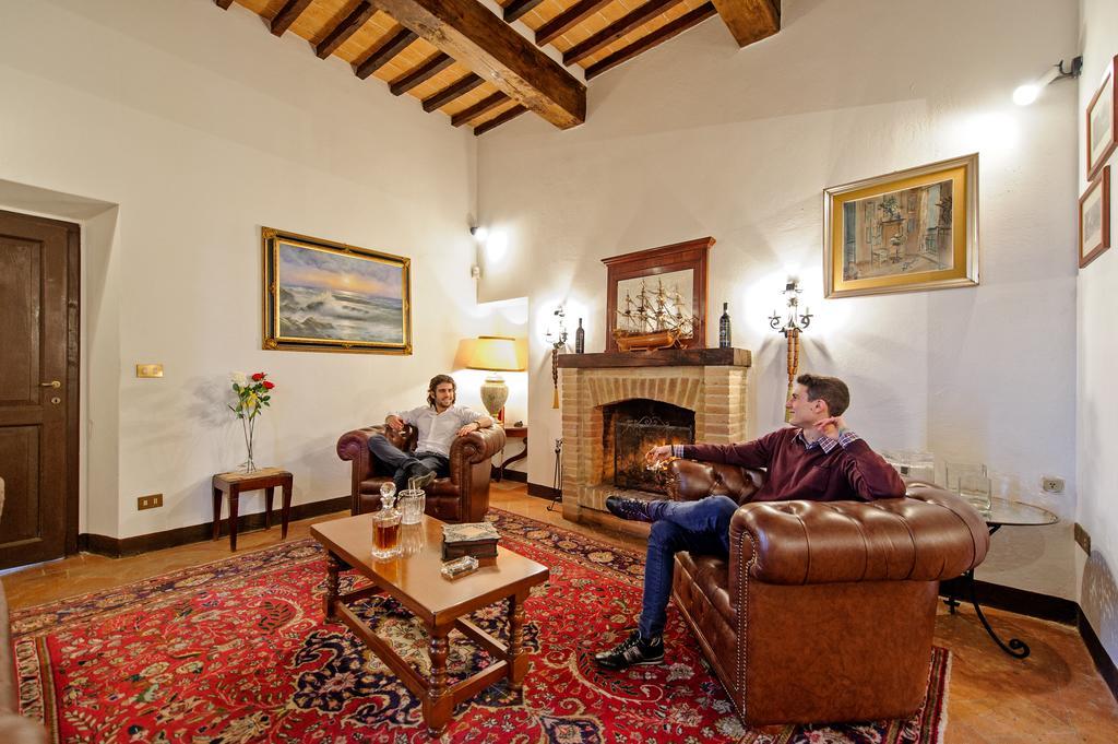 Tenuta Di Petriolo Pensionat Torrita di Siena Exteriör bild