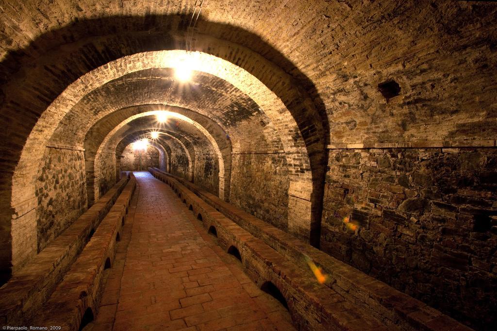 Tenuta Di Petriolo Pensionat Torrita di Siena Exteriör bild