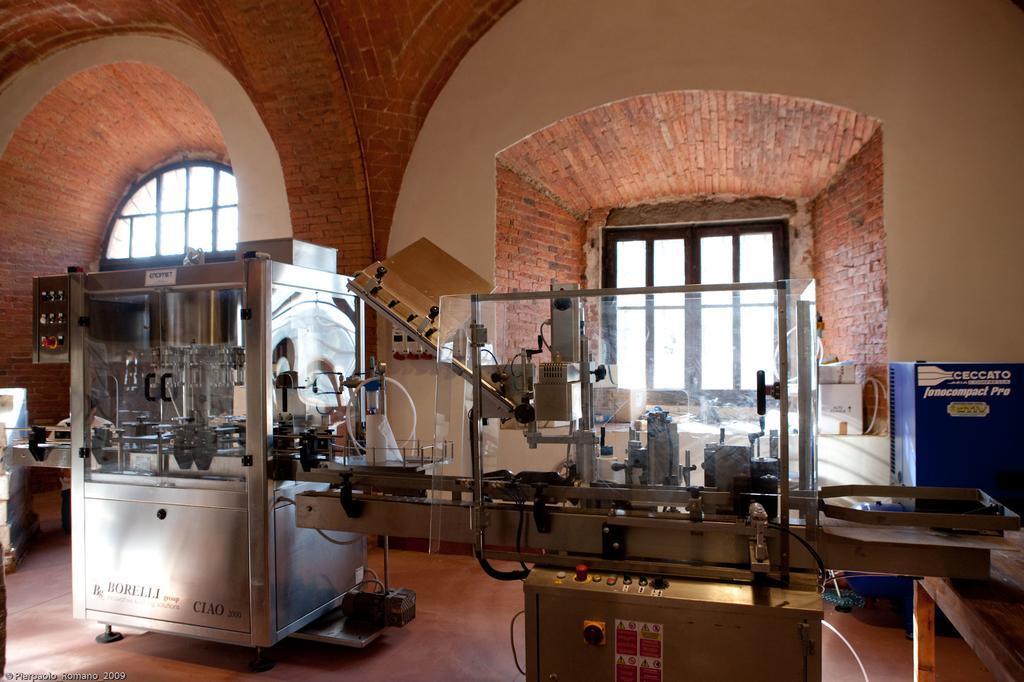 Tenuta Di Petriolo Pensionat Torrita di Siena Exteriör bild